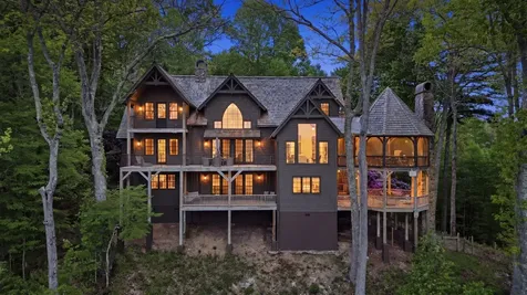 84 Old Forester Trail Cullowhee NC 28723