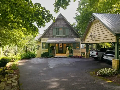 126 Ridges Loop Cullowhee NC 28723