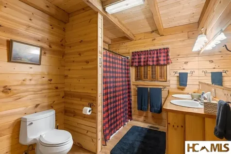 4435 Flat Mountain Road Highlands NC 28741