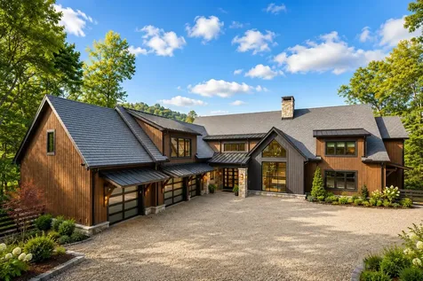 2224 Upper Divide Road Highlands NC 28741