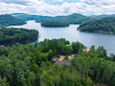 304 Undala Road Glenville NC 28736