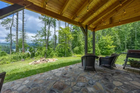 304 Undala Road Glenville NC 28736