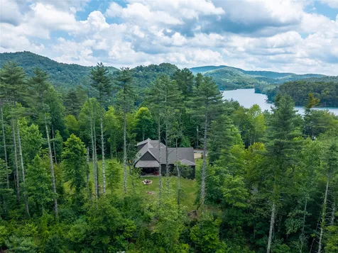 304 Undala Road Glenville NC 28736