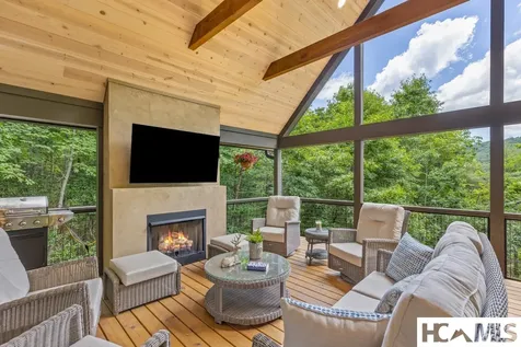 55 Dolly Lane Highlands NC 28741