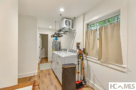 55 Dolly Lane Highlands NC 28741
