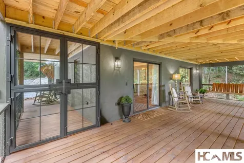 55 Dolly Lane Highlands NC 28741