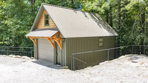 55 Dolly Lane Highlands NC 28741