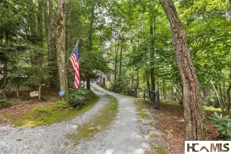 845 Whiteside Mountain Road Highlands NC 28741