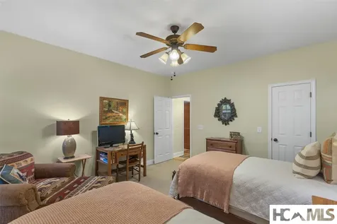 141 Dolly Lane Highlands NC 28741