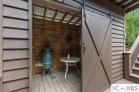 141 Dolly Lane Highlands NC 28741