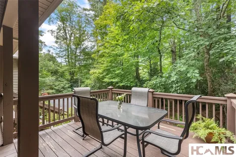 141 Dolly Lane Highlands NC 28741