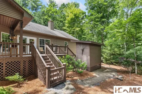 141 Dolly Lane Highlands NC 28741
