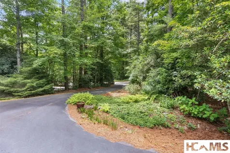 141 Dolly Lane Highlands NC 28741