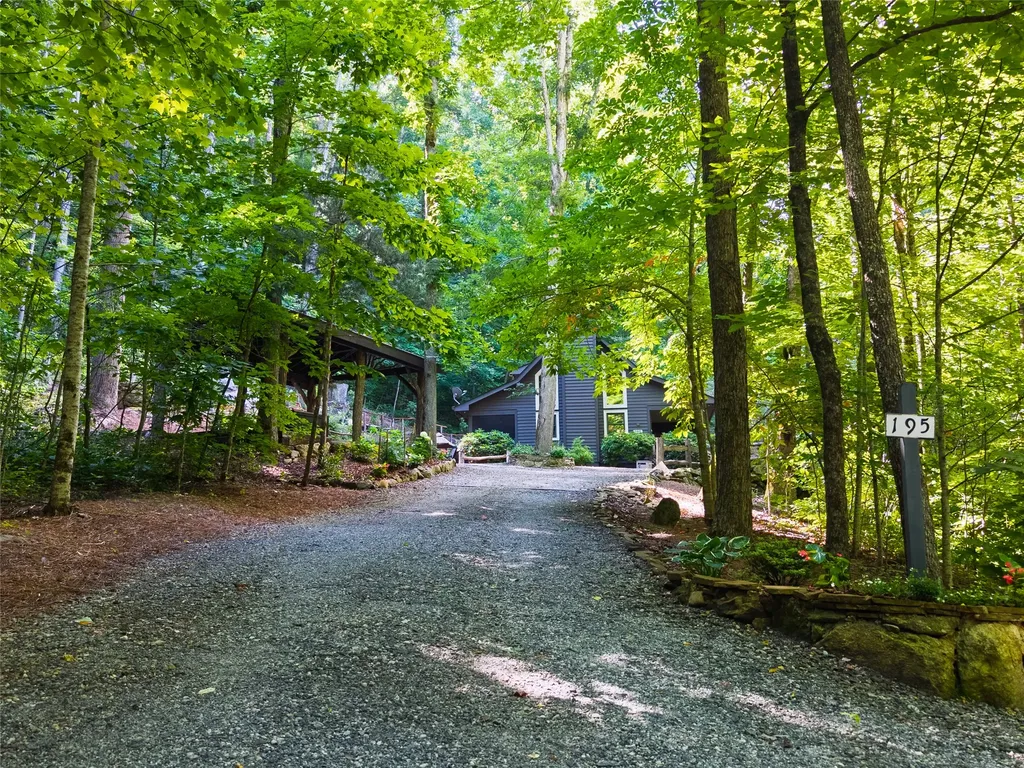 195 Hanging Rock Road Glenville NC 28736