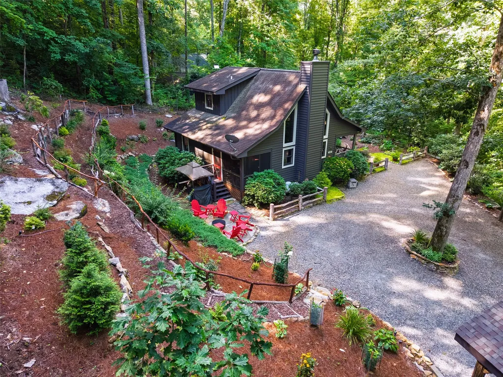 195 Hanging Rock Road Glenville NC 28736