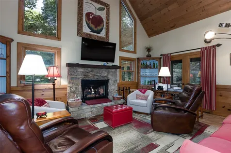 195 Hanging Rock Road Glenville NC 28736