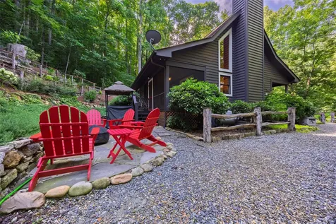 195 Hanging Rock Road Glenville NC 28736