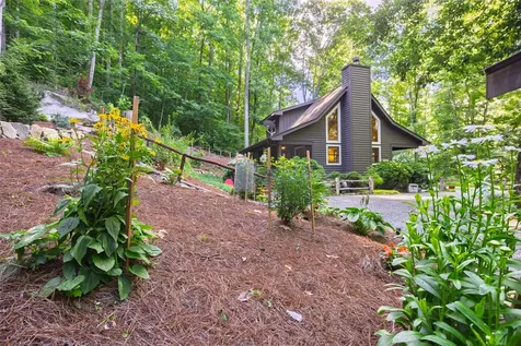 195 Hanging Rock Road Glenville NC 28736