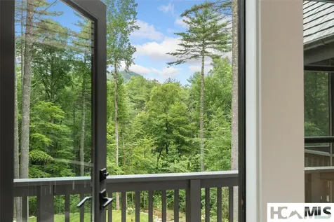 288 Cherokee View Cashiers NC 28717