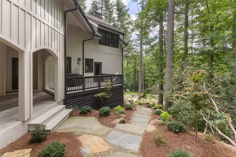 288 Cherokee View Cashiers NC 28717