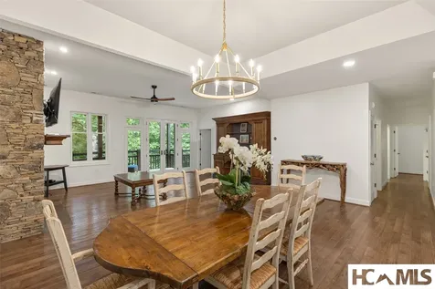 95B Burning Bush Lane Highlands NC 28741