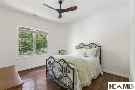 95B Burning Bush Lane Highlands NC 28741