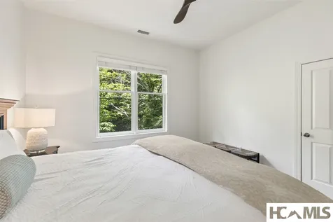 95B Burning Bush Lane Highlands NC 28741