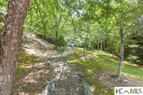 95B Burning Bush Lane Highlands NC 28741