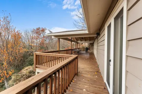444 Old Orchard Road Highlands NC 28741