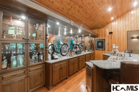 147 Teague Estates Road Highlands NC 28741