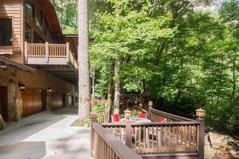 147 Teague Estates Road Highlands NC 28741