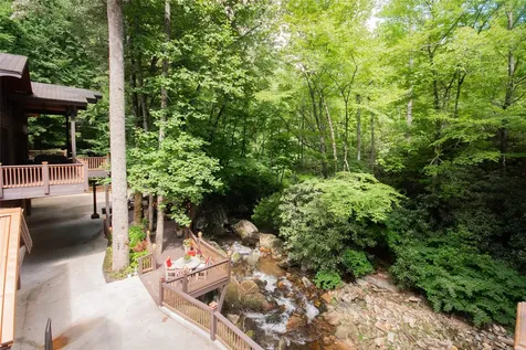 147 Teague Estates Road Highlands NC 28741