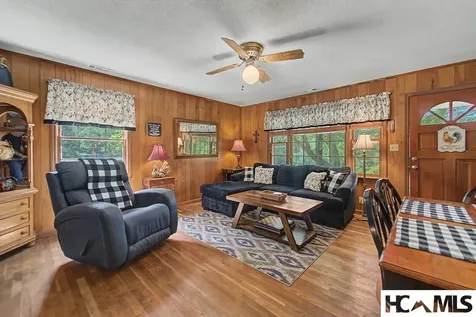 7219 Dillard Road Scaly Mountain NC 28775