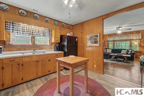 7219 Dillard Road Scaly Mountain NC 28775