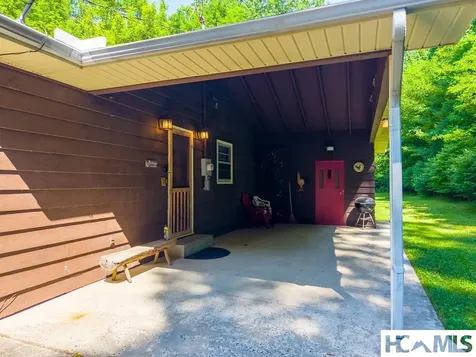 7219 Dillard Road Scaly Mountain NC 28775
