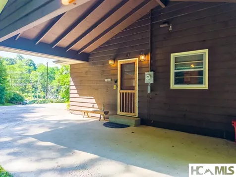 7219 Dillard Road Scaly Mountain NC 28775