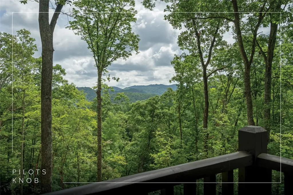 364 Bridgestone Drive Glenville NC 28736