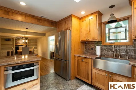 60 Owen Mountain Road Glenville NC 28736