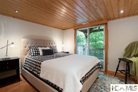 60 Owen Mountain Road Glenville NC 28736