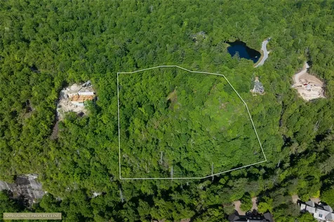 114R Toxaway Drive Lake Toxaway NC 28747