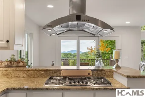 700 Satulah Ridge Road Highlands NC 28741
