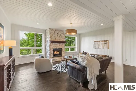 700 Satulah Ridge Road Highlands NC 28741