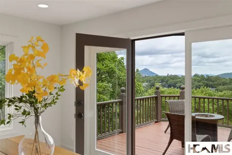 700 Satulah Ridge Road Highlands NC 28741