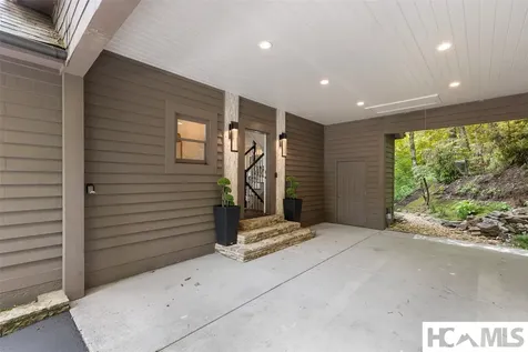 700 Satulah Ridge Road Highlands NC 28741
