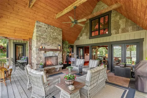 842 New Trillium Way Cashiers NC 28717