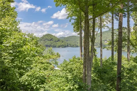 842 New Trillium Way Cashiers NC 28717