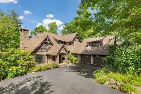 842 New Trillium Way Cashiers NC 28717