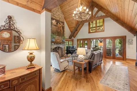 842 New Trillium Way Cashiers NC 28717