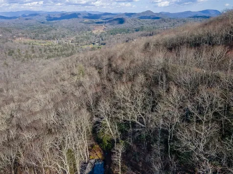 168 Windrush Trail Highlands NC 28741