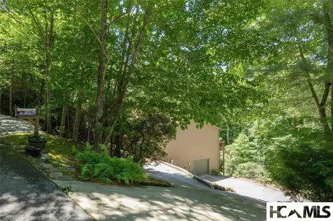60 Pine Cone Court Sapphire NC 28774